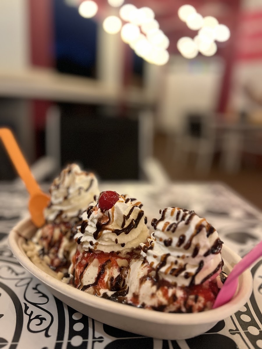 Skinny Mike's Ice Cream & Shave Ice